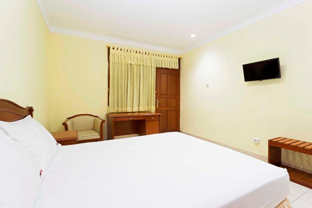 Reddoorz Near Ciputra World Kuningan