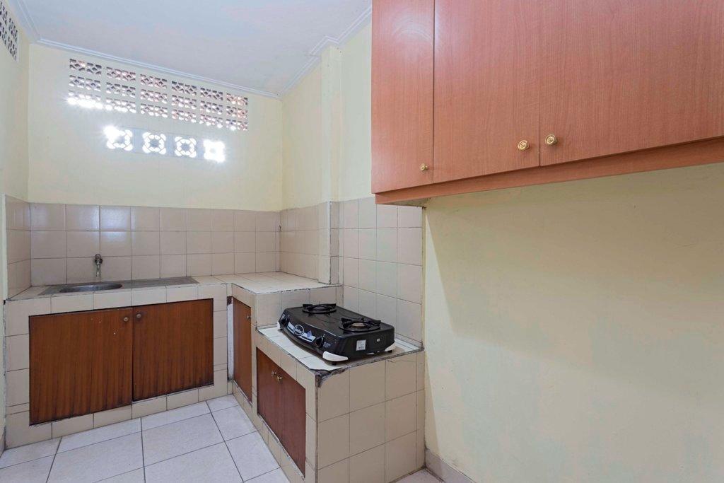 Reddoorz Near Ciputra World Kuningan 2*